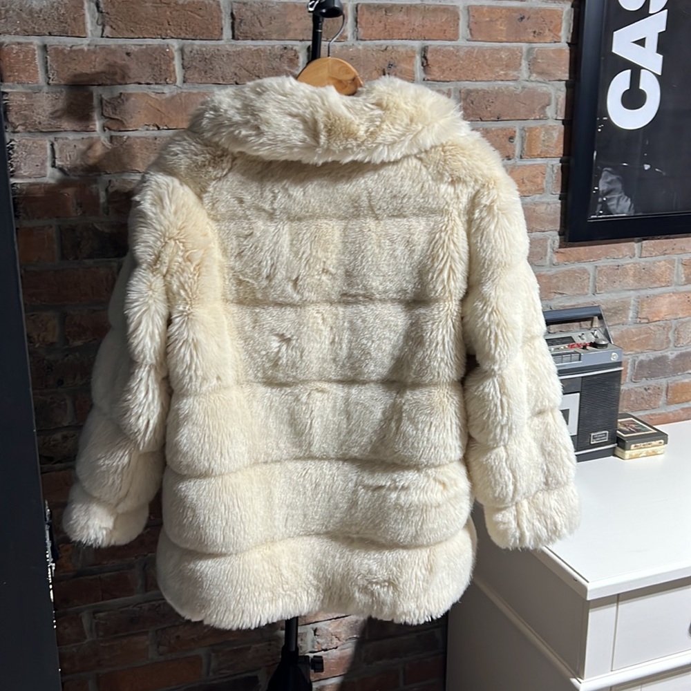 VINTAGE | winter coat | St. Moritz by Sportowne synthetic fur coat - Picture 4 of 11